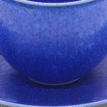 肥前陶磁器専門のオンラインショップ陶樹庵 瑠璃水滴花形コーヒー碗皿